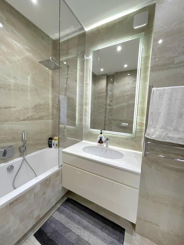 Vip Apartment 120M2 With Panoramic Windows, 22 Floor. Obolon كييف المظهر الخارجي الصورة